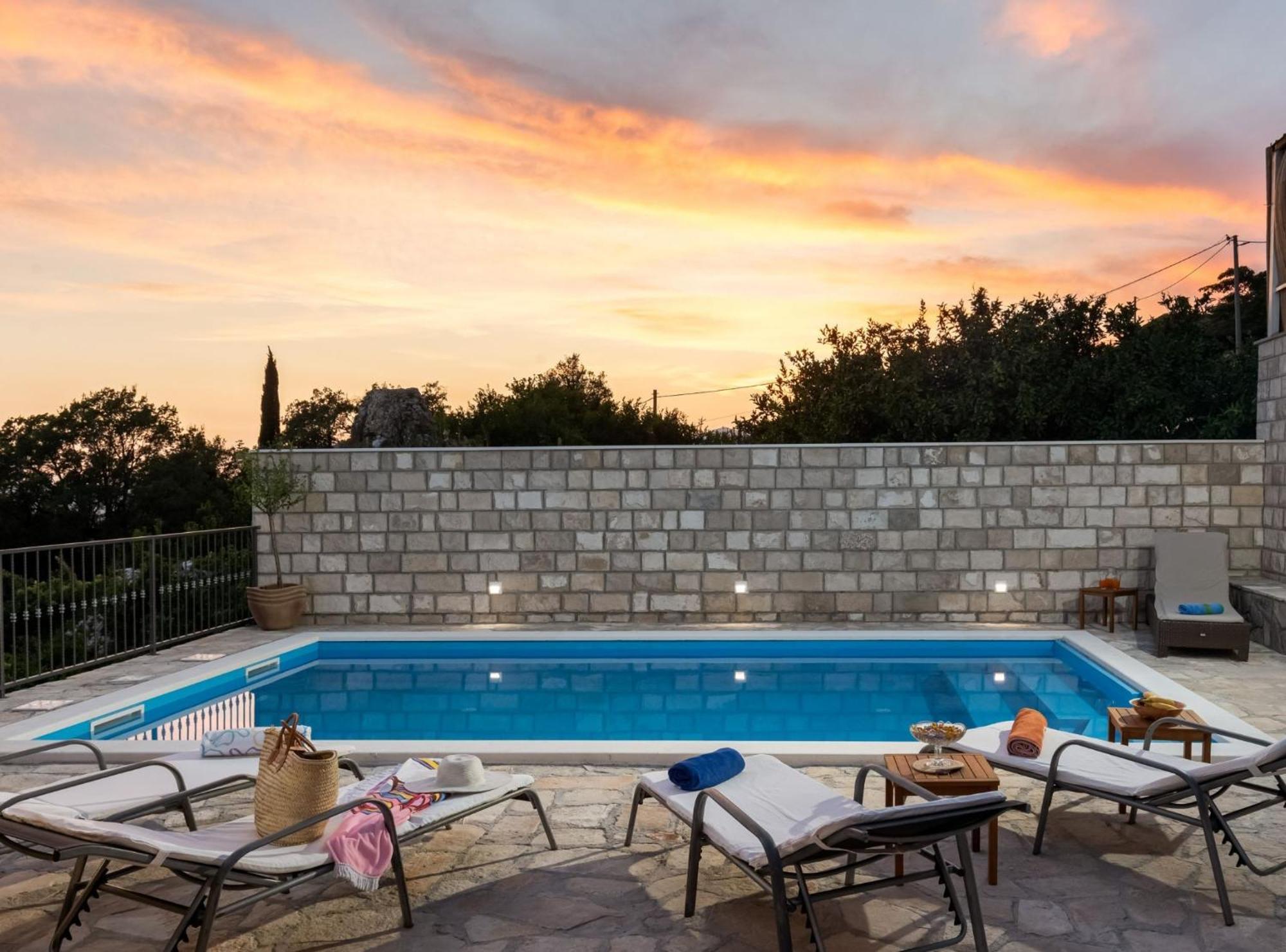 Villa Source With Private Pool Pridvorje エクステリア 写真