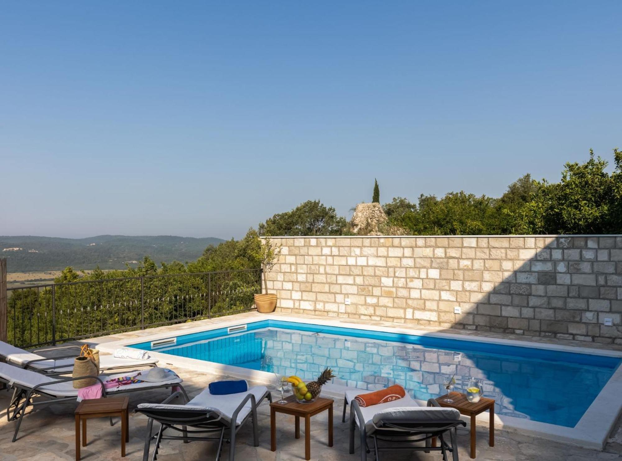 Villa Source With Private Pool Pridvorje エクステリア 写真