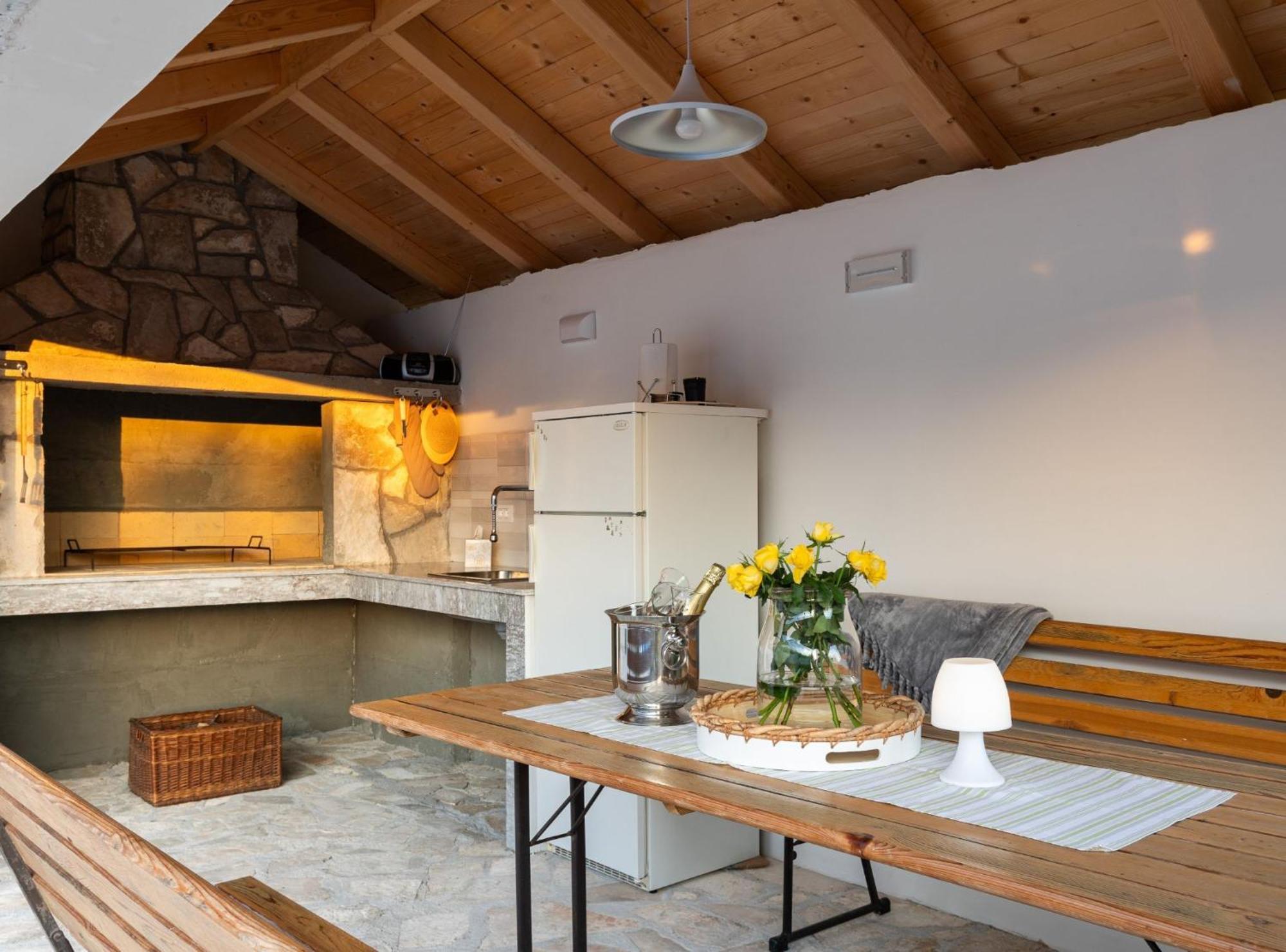 Villa Source With Private Pool Pridvorje エクステリア 写真